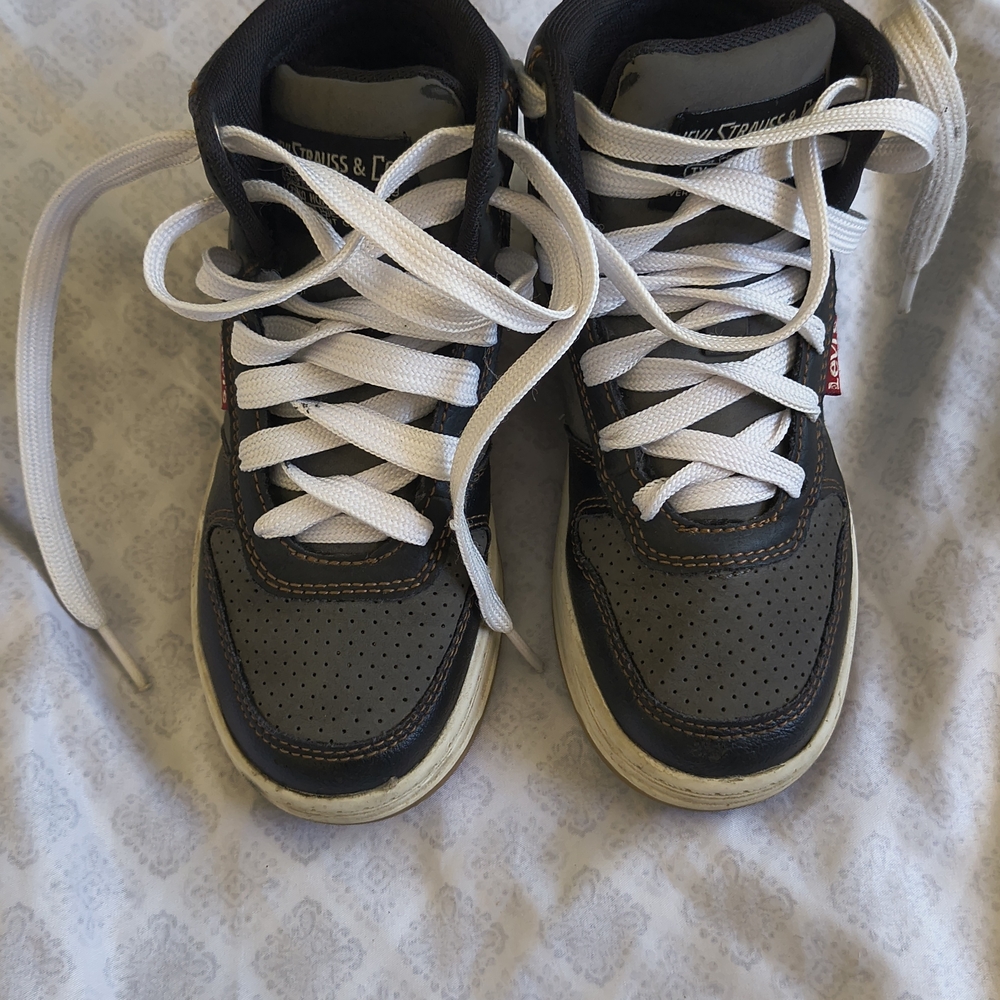 Levi's Kids Black and White High-Top Sneakers